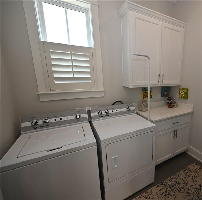 Perfectly positioned along the Grand National golf course in - photo 39