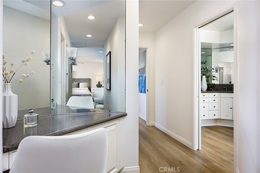 Single-Level Living in Harbor View Hills South! Flooded with - photo 25