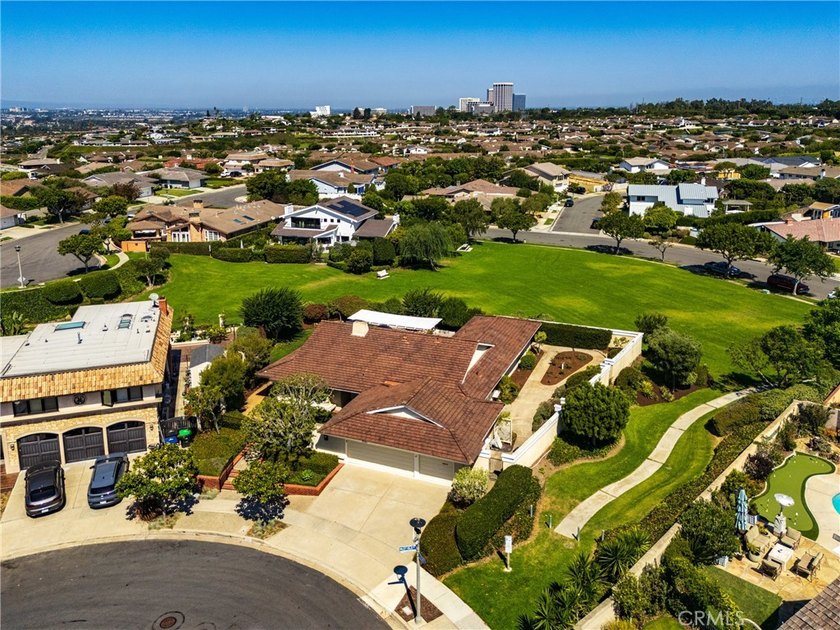 Single-Level Living in Harbor View Hills South! Flooded with - photo 49