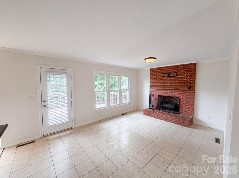 Welcome to 417 Vincent Ct, a residence designed for practical - photo 3