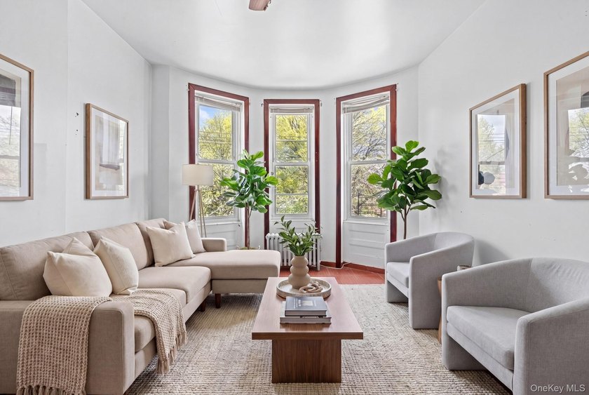 Opportunity Knocks! 60 Richmond Street is a 20x56 semi detached - photo 7