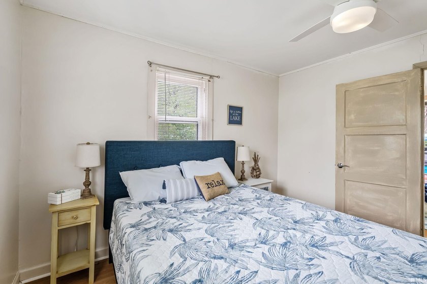 Enjoy waterfront living with this adorable 2-bedroom, 1-bath - photo 13