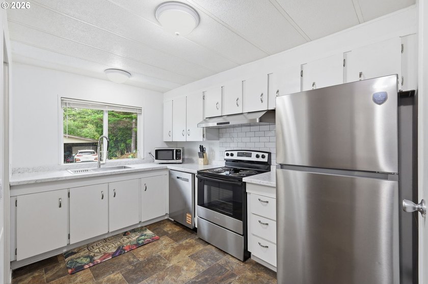 You wont want to miss out on this one! Located in the highly - photo 7