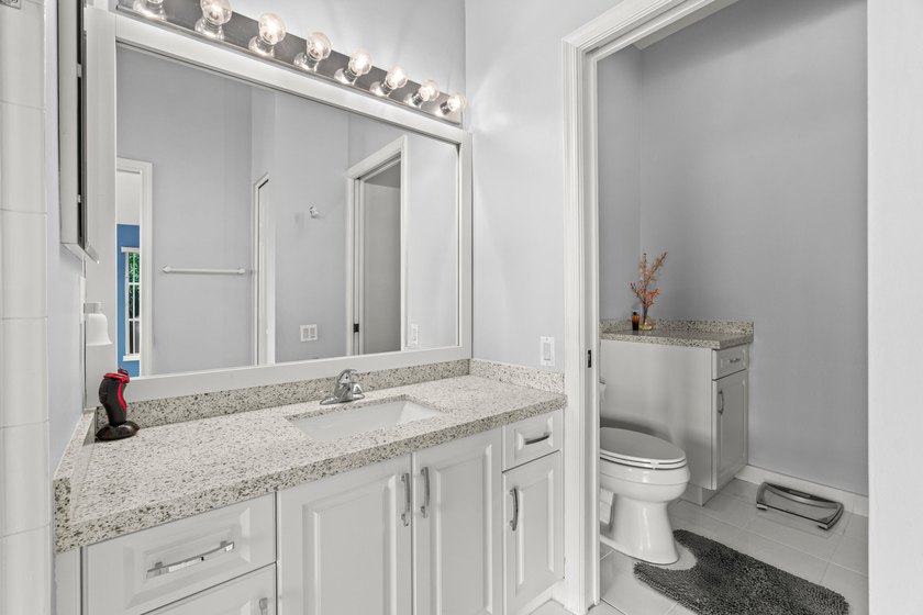 Welcome to easy, elegant living in the highly sought-after 55+ - photo 24