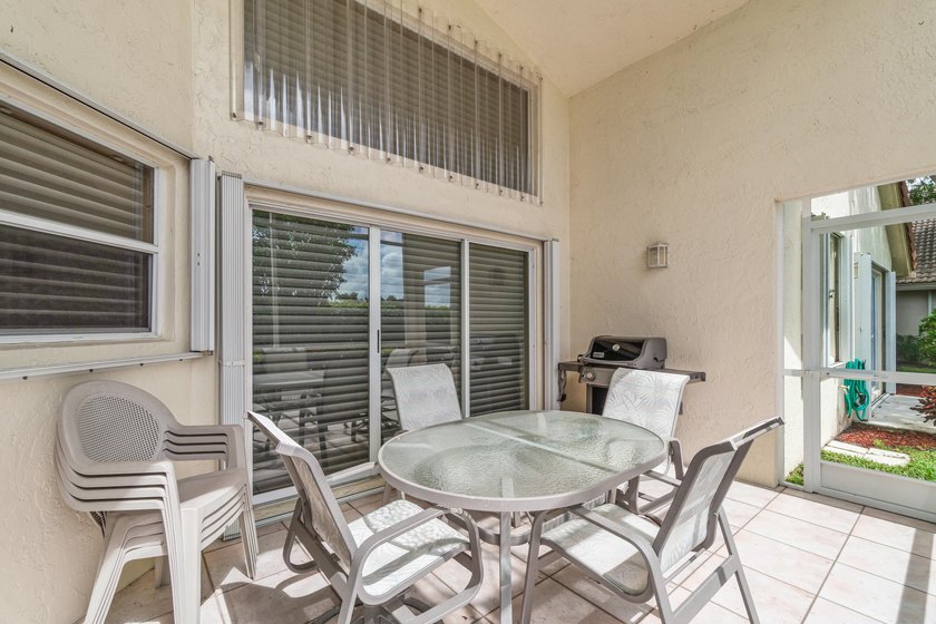 Welcome to easy, elegant living in the highly sought-after 55+ - photo 32