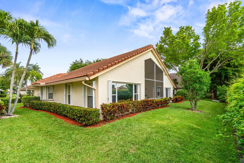 Welcome to easy, elegant living in the highly sought-after 55+ - photo 35