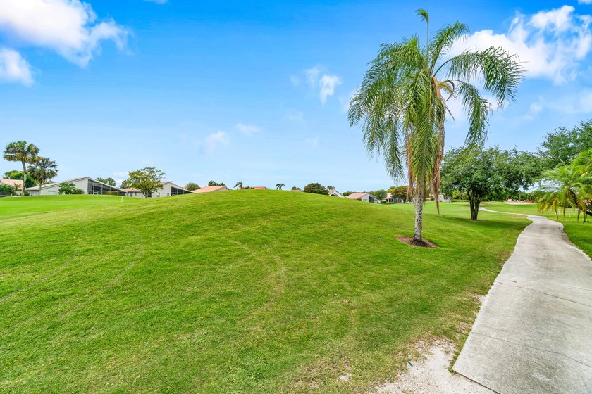 Welcome to easy, elegant living in the highly sought-after 55+ - photo 37