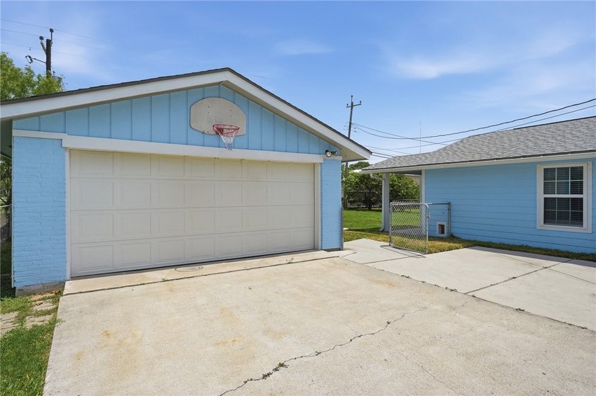 Welcome to your Ingleside on the Bay coastal cutie-painted a - photo 29