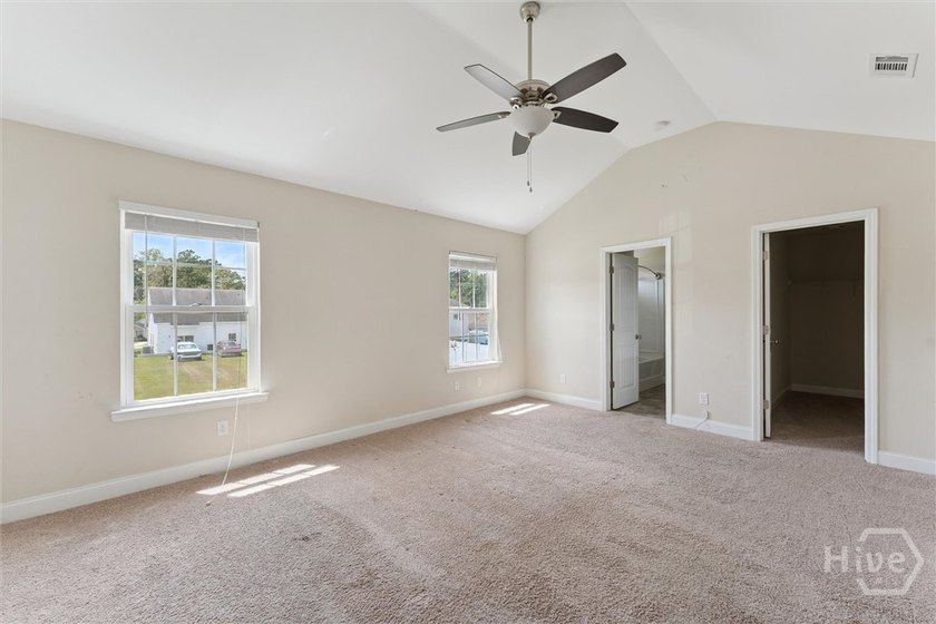 Opportunity in Bradley Point South! Spacious 4-bed, 2.5-bath, 2 - photo 22