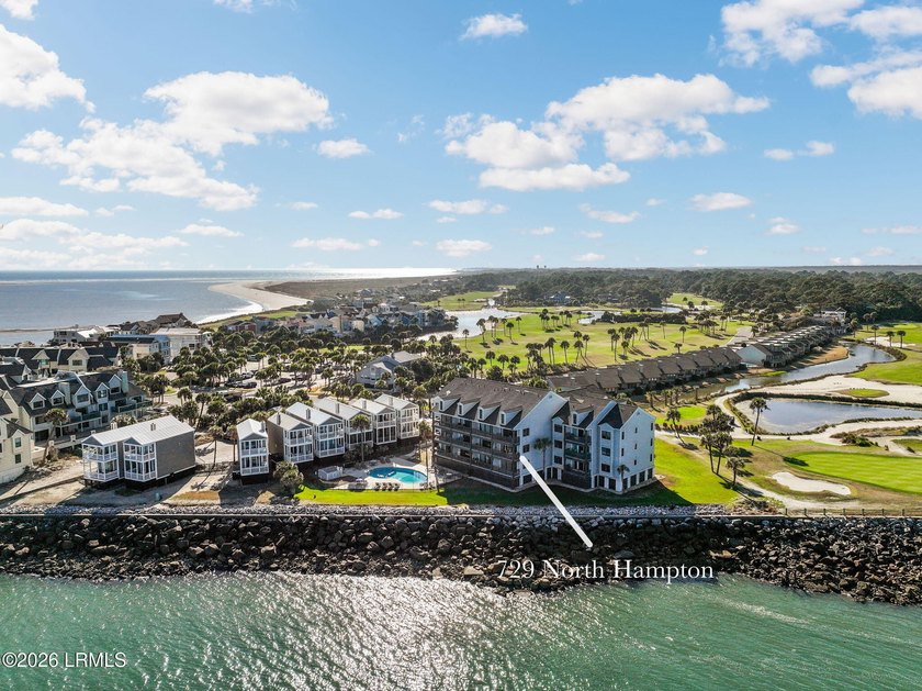 Wake up to sweeping ocean views and unforgettable sunrises from - photo 5