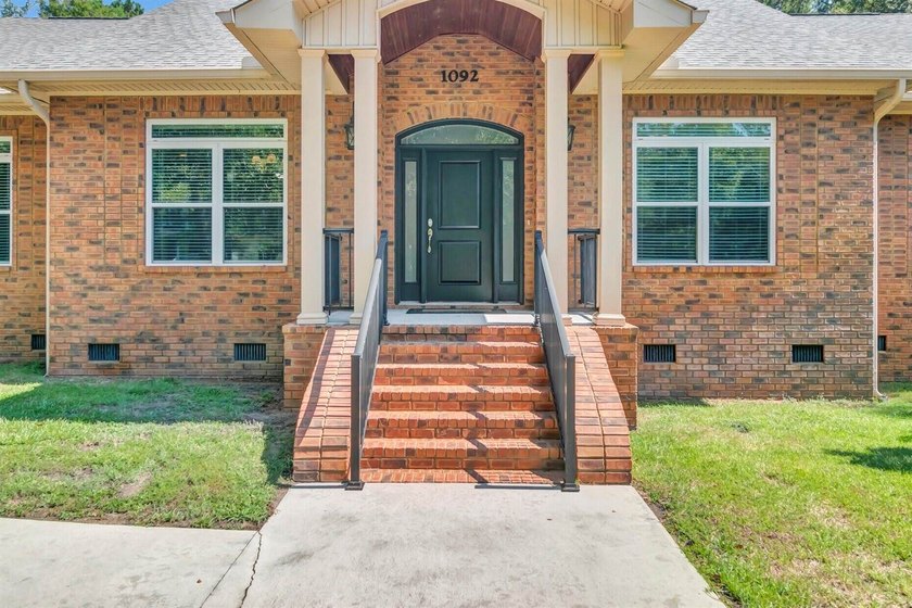 Custom Brick 1 Story Home on 2 Acre Lot * Attached 1 Story, 1 - photo 5