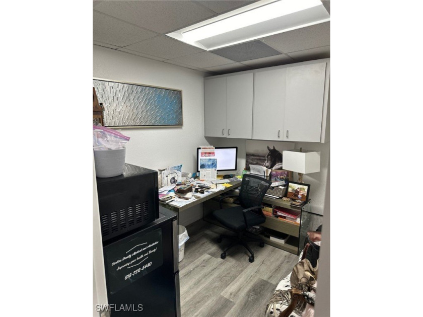 Buyer user opportunity to invest. Use 2000sf for your business - photo 19