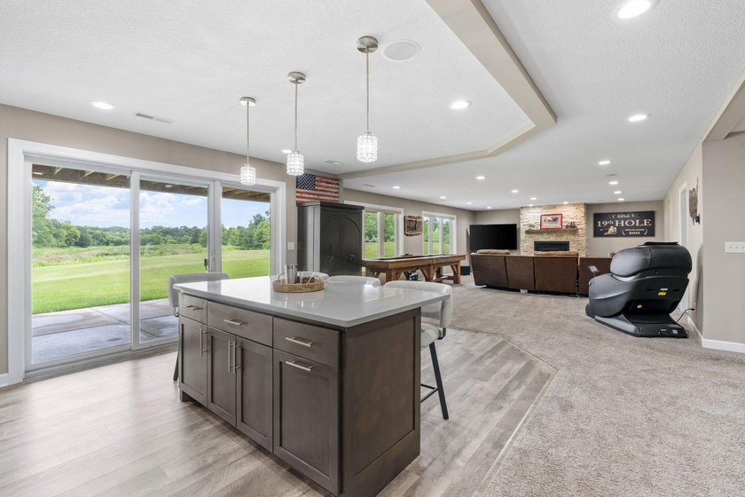 Welcome to an extraordinary custom-built estate where luxury - photo 41