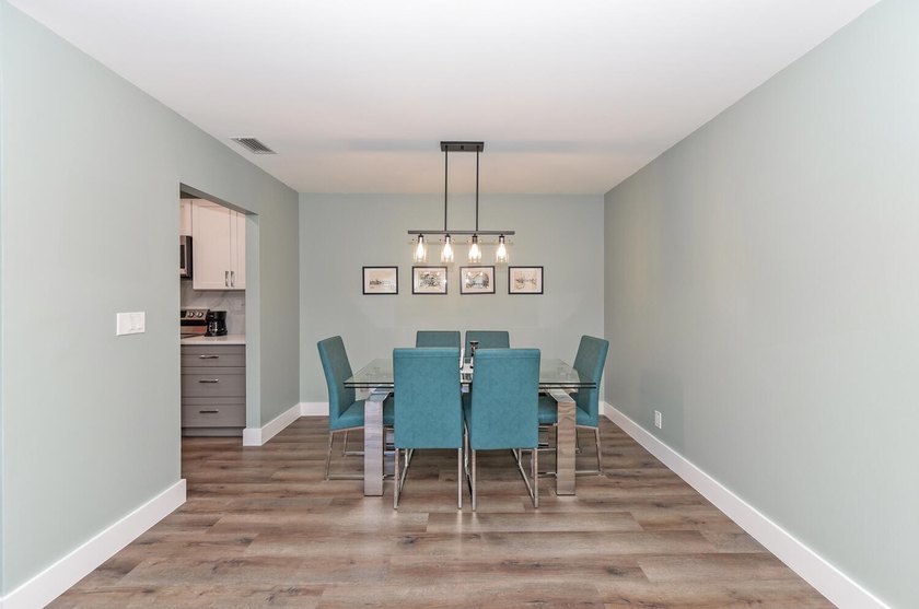 Experience modern luxury and a resort-style lifestyle in this - photo 19