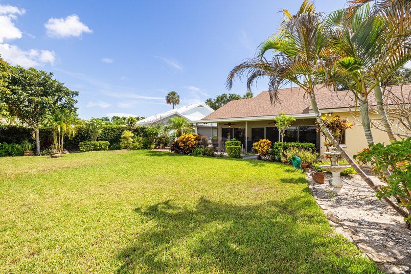 Welcome to 224 Cape Pointe Circle situated on an oversized - photo 32