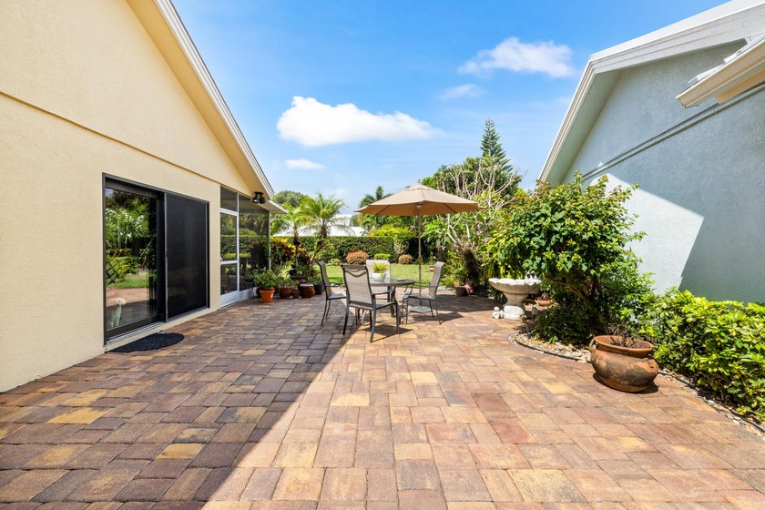 Welcome to 224 Cape Pointe Circle situated on an oversized - photo 35