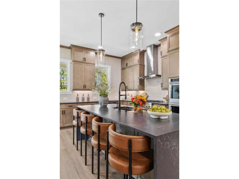 Your opportunity to own the Archerfield Model Home has arrived - photo 2