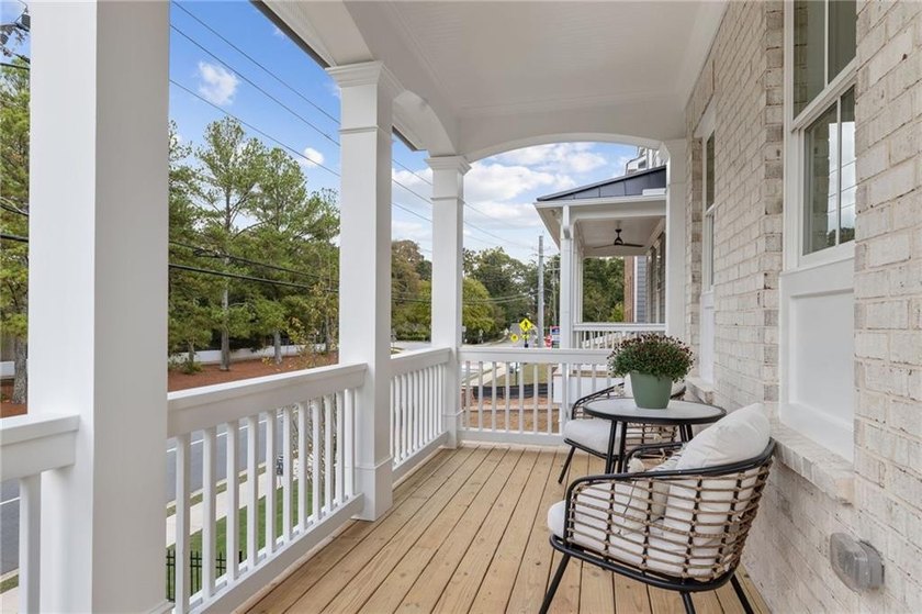 Your opportunity to own the Archerfield Model Home has arrived - photo 10