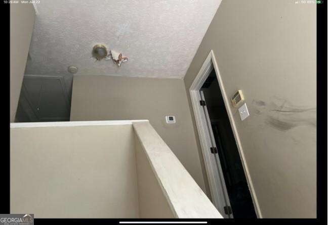 Calling all investors, rehabbers, and savvy buyers looking for - photo 4