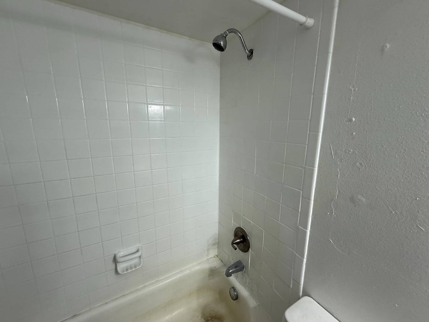 Priced and Primed for Renovation. 2 Bed, 1.5 Bath Second floor - photo 13