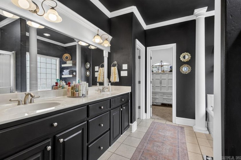 Welcome home to this beautifully designed 4-bedroom, 2.5-bath - photo 17