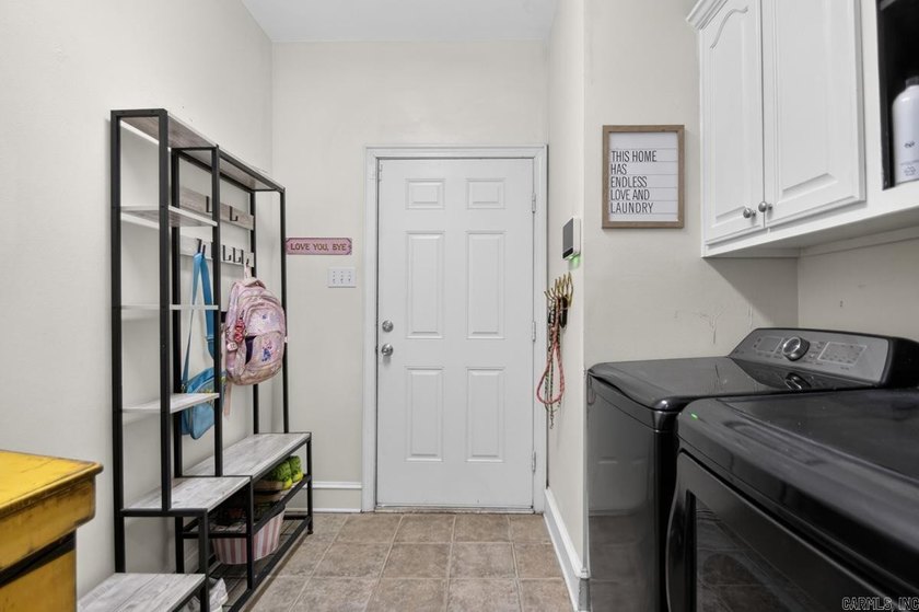 Welcome home to this beautifully designed 4-bedroom, 2.5-bath - photo 26