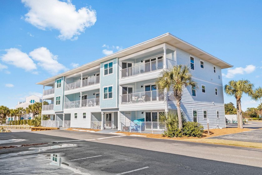 Rarely does a 30A opportunity like this come along--one of the - photo 4