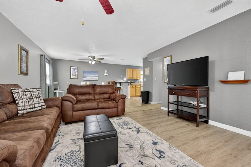SHOWINGS BY APPOINTMENT ONLY. Discover a rare opportunity in the - photo 8