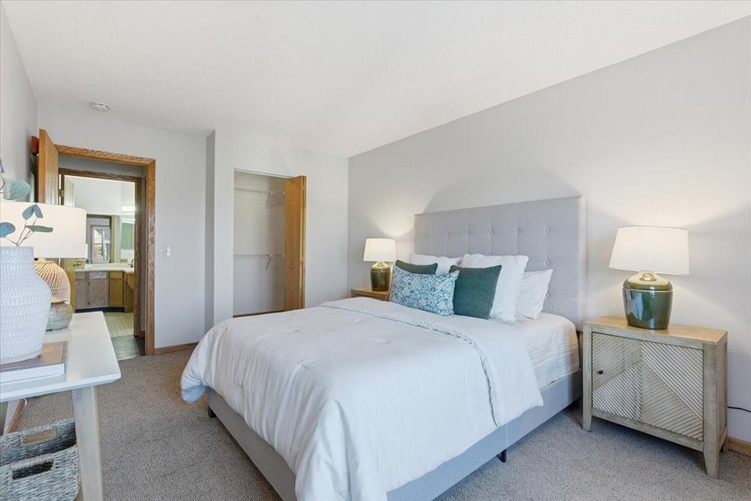 Your charming Seward home awaits! This beautifully maintained - photo 14