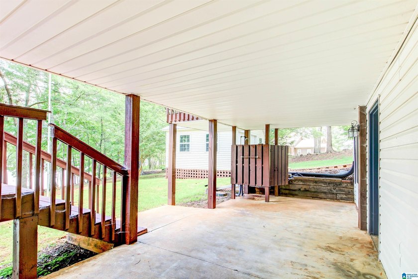Beautiful Lake Wedowee Home - Wide Water Views, Boat &amp; More! - photo 21