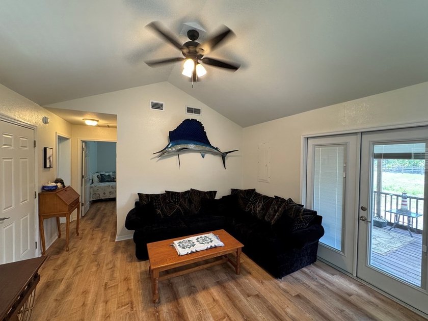 2 Bedroom 2 Bath Custom Home on 11.92 Acres w/Gated entry - photo 22