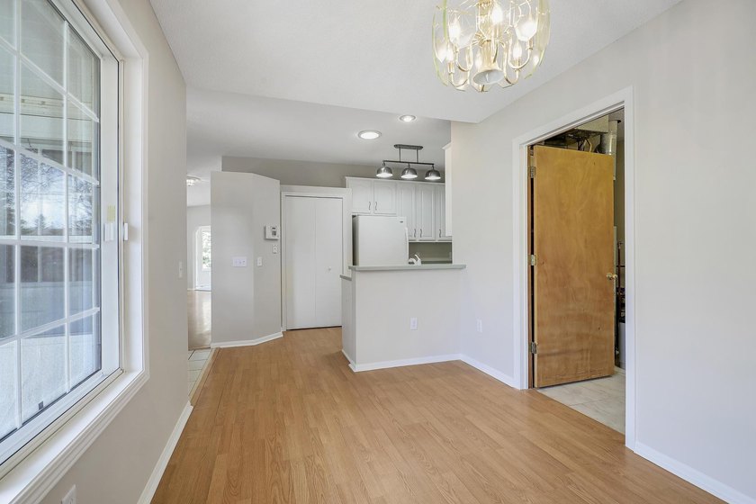 Welcome to easy, one-level living at 7592 Hinton Park Avenue S! - photo 14