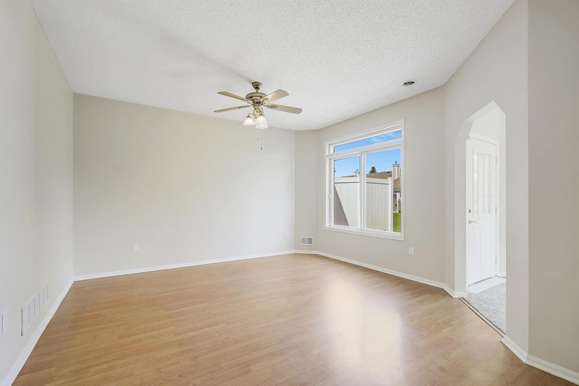 Welcome to easy, one-level living at 7592 Hinton Park Avenue S! - photo 15