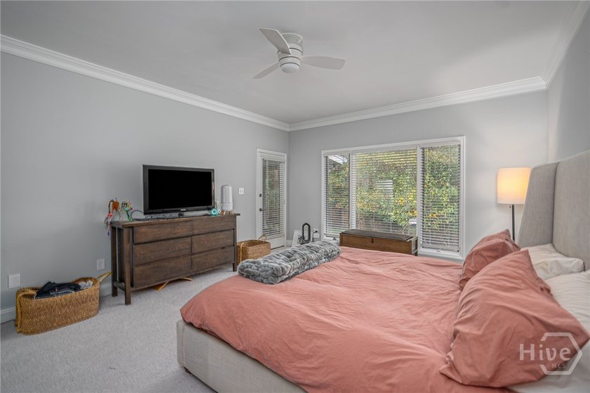 Don't miss this lovely 3-bedroom, 3.5-bath home, boasting modern - photo 16