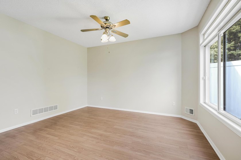 Welcome to easy, one-level living at 7592 Hinton Park Avenue S! - photo 19