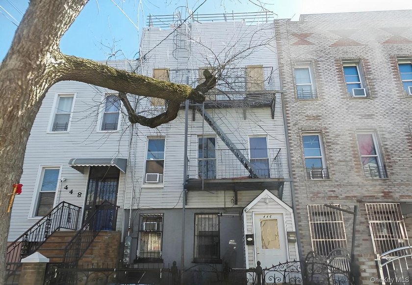 This home is located in the heart of Bushwick, Brooklyn. This is - photo 3