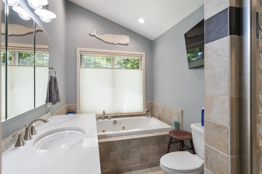 Tucked among 7.2 wooded acres just north of Young State Park - photo 25