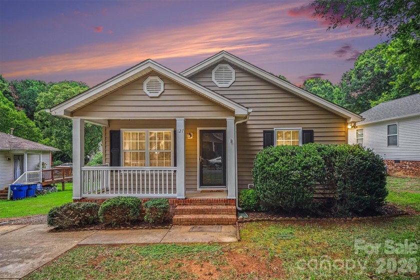 Beautifully renovated, walkable to downtown Belmont, in the - photo 2
