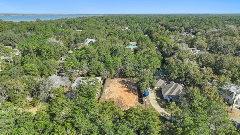 Why choose when you can have it all? Welcome to 412 Ricker Ave - photo 4