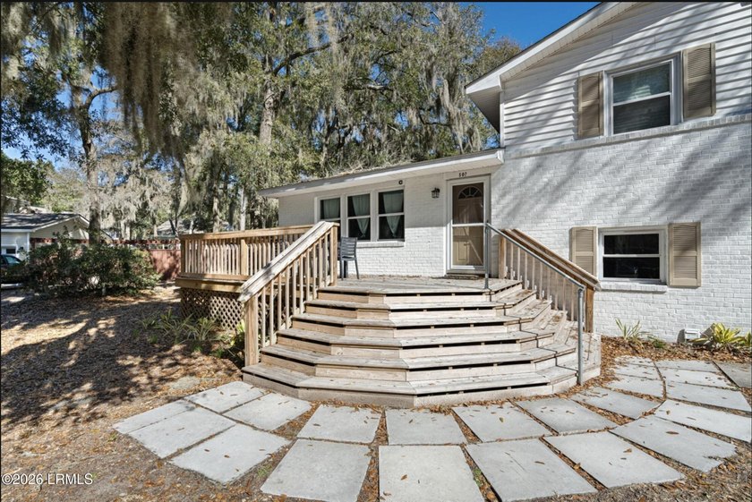 Welcome to 507 Mystic Drive E, a beautifully updated home in the - photo 3