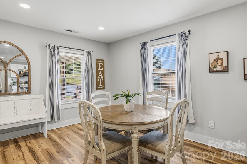 Enjoy peaceful country living with the convenience of nearby - photo 8