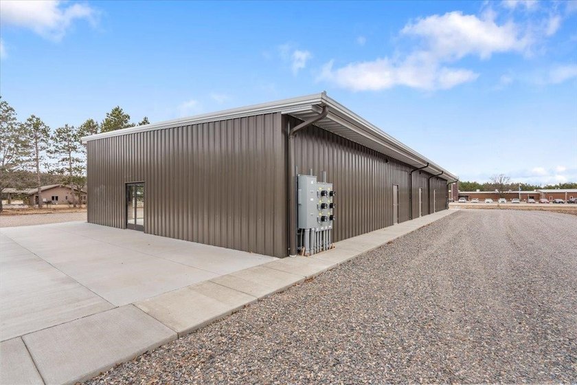 SAND VALLEY BOGO! Pro Forma NOI of $126,700 w/ 9.39% Cap Rate - photo 8
