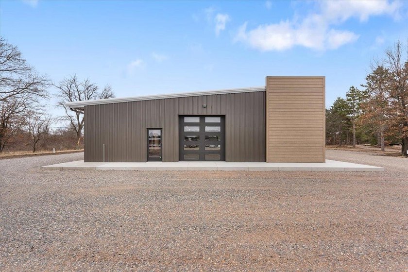 SAND VALLEY BOGO! Pro Forma NOI of $126,700 w/ 9.39% Cap Rate - photo 10