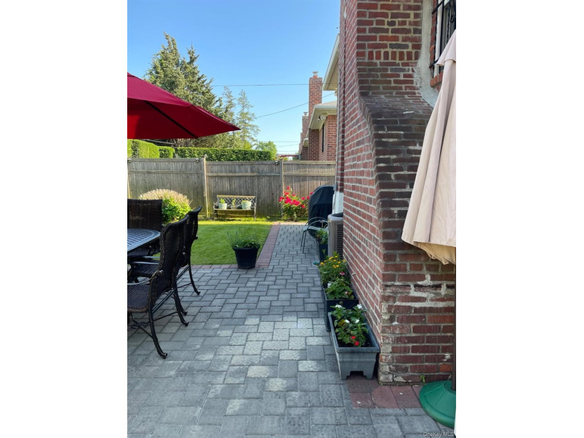 Located in the desirable Bay Terrace neighborhood, this Hi-Ranch - photo 25