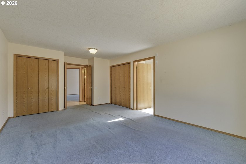 Open House - Friday 7/24, 5pm-7pm, Saturday 7/25, 12pm-2pm - photo 20