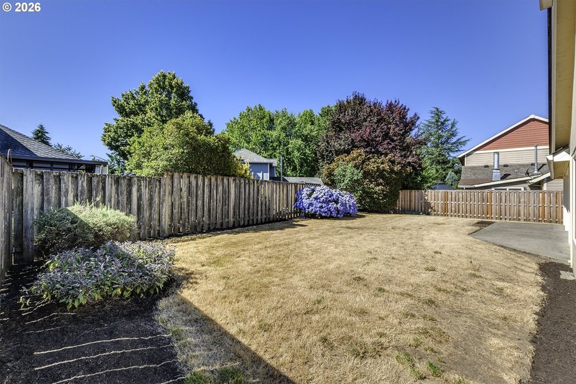 Open House - Friday 7/24, 5pm-7pm, Saturday 7/25, 12pm-2pm - photo 32