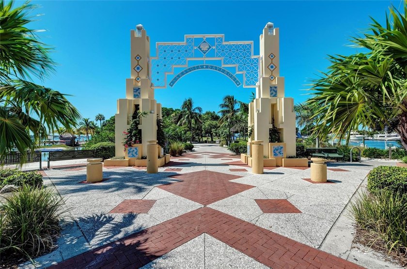 Welcome to this top- 3rd floor 3 Bedroom - 2 Bath condominium in - photo 33