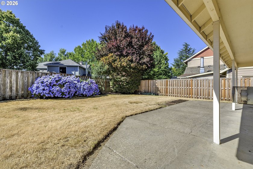 Open House - Friday 7/24, 5pm-7pm, Saturday 7/25, 12pm-2pm - photo 33