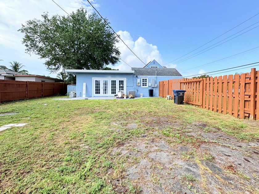 Completely remodeled inside and out-move-in ready! This - photo 6