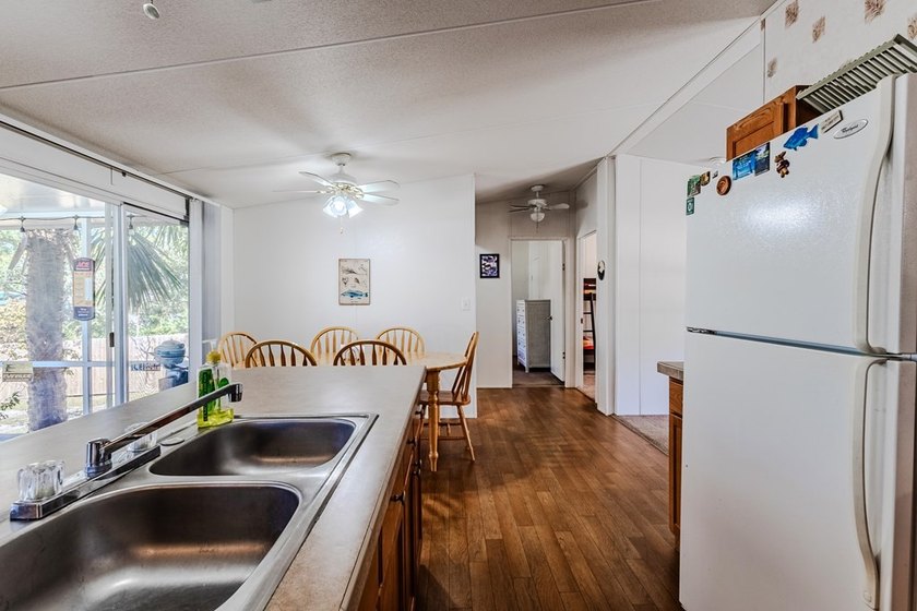 Welcome to your next investment opportunity or move-in ready - photo 8